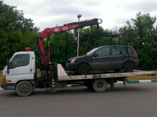 evakuatori v Любани